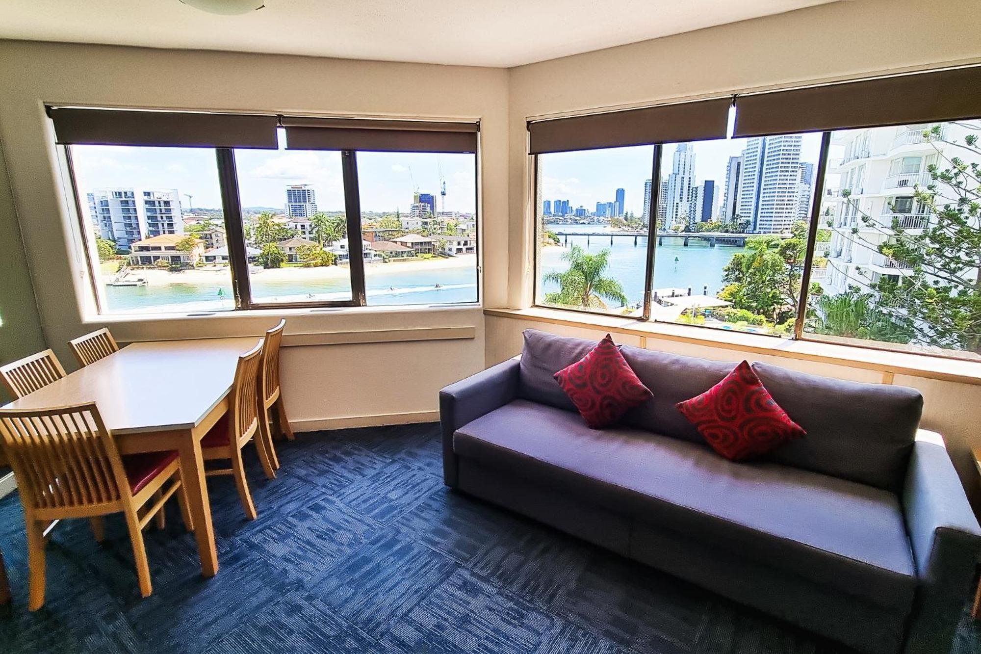 Tiki Hotel Apartments Surfers Paradise Gold Coast Extérieur photo