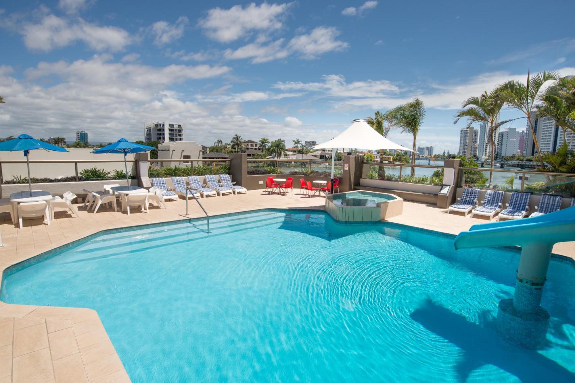 Tiki Hotel Apartments Surfers Paradise Gold Coast Extérieur photo
